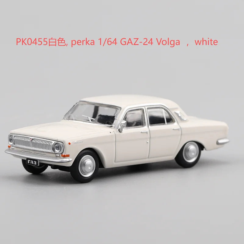 Modèle de voiture soviétique 1:64 en alliage — ornement, souvenir, collection, cadeau de loisirs (v3)