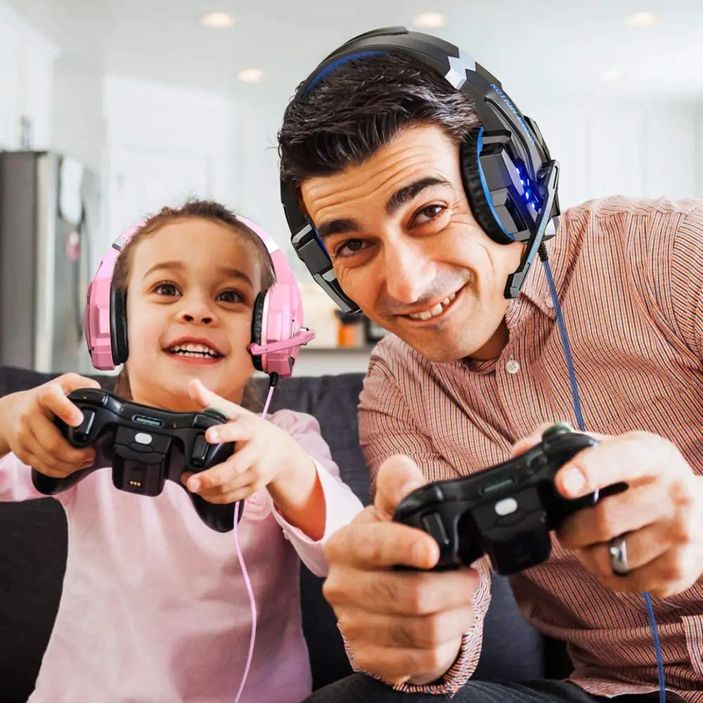 KOTION EACH Auriculares para juegos Auriculares estéreo con graves profundos con micrófono y luz LED para PS4, teléfono, ordenador portátil, PC Gamer