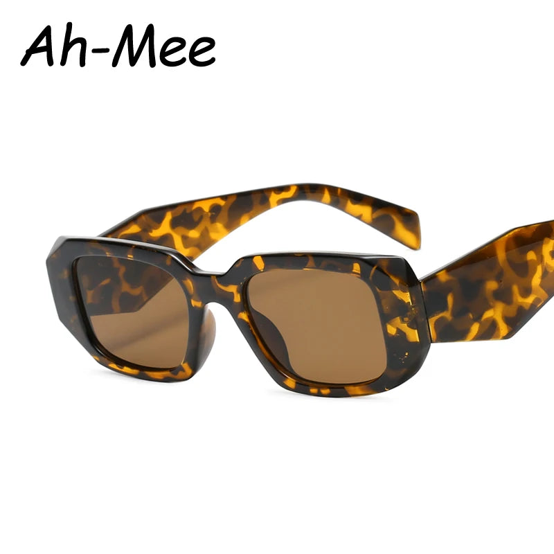 Lunettes de soleil femme carrées — vintage, voyage, petit rectangle, mode, rétro
