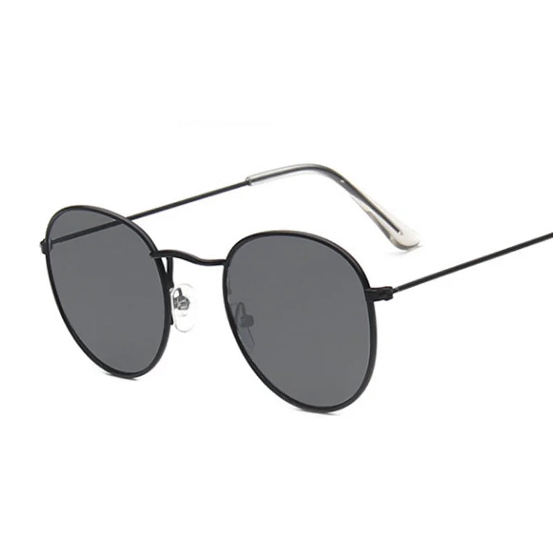 Lunettes de soleil rondes petites pour femmes — classique, rétro, miroir, mode, nuances
