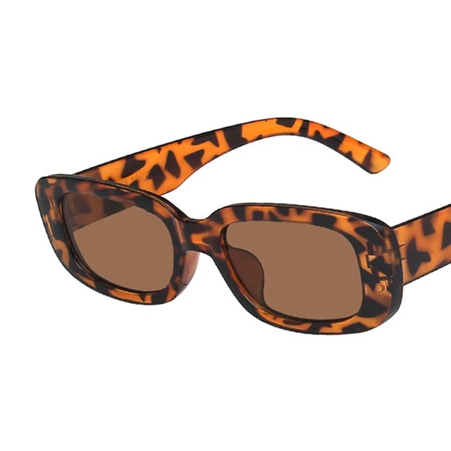 Lunettes de soleil carrées rétro vintage — petites, rectangulaires, voyage, femme