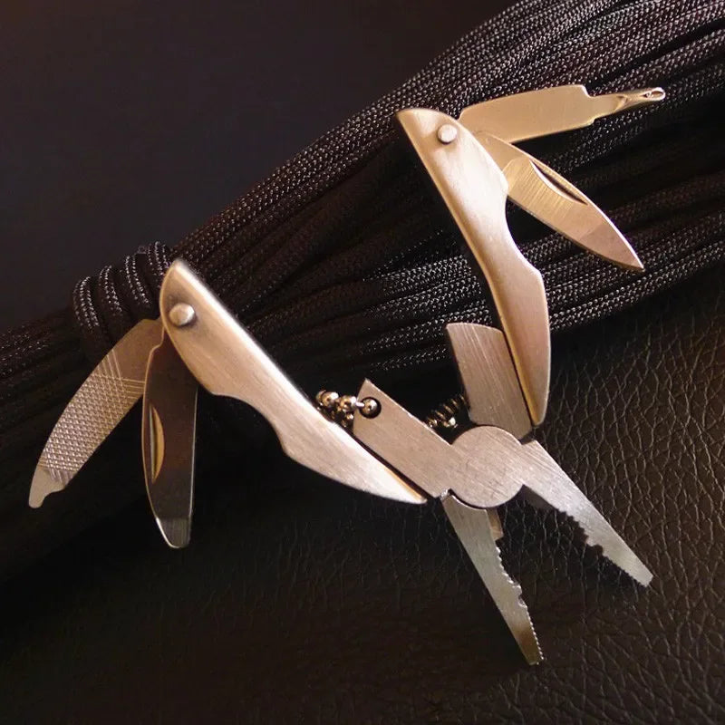 Pince pliante multi-outils, porte-clés en acier inoxydable, outil EDC avec couteau, tournevis pour Camping en plein air, Kit d'urgence de survie