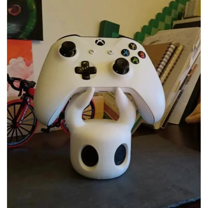 HOT!! Universal Game Controller Stand, Compatible with PS4/PS5/Switch, Hollow Knight Theme, Desktop Display Gaming Accessories