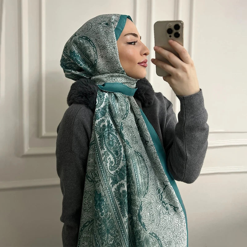 Foulard Hijab en Satin Soie pour Femme — Mode Été, Crème Solaire, Plage, Étole