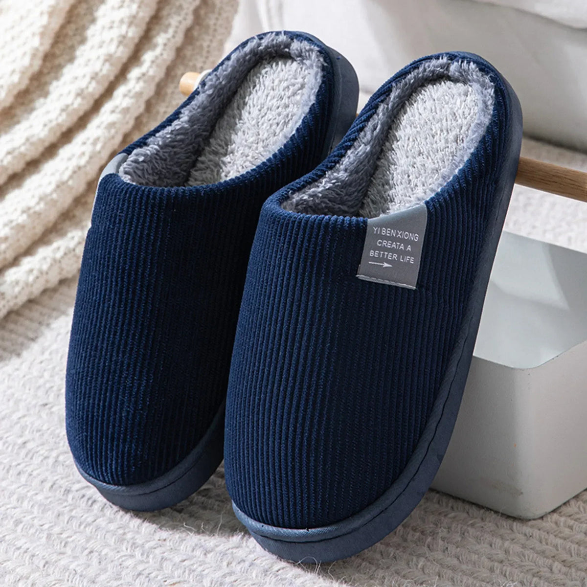 Pantoufles de Maison en Peluche Thermiques — Fond Épais, Antidérapantes, Intérieur Hiver, Unisexe