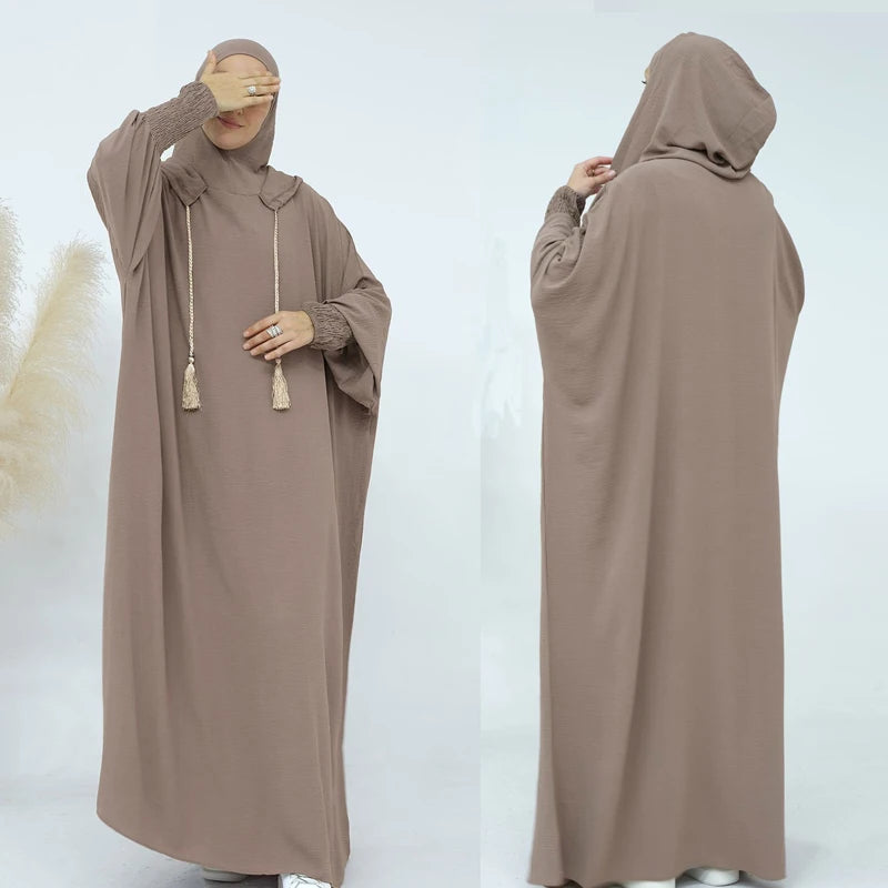 Abayas à pompons pour femmes musulmanes, vêtements de prière du Ramadan, Jalaba à capuche, manches chauve-souris décontractées solides, robe arabe financièrement, Djellab Eid