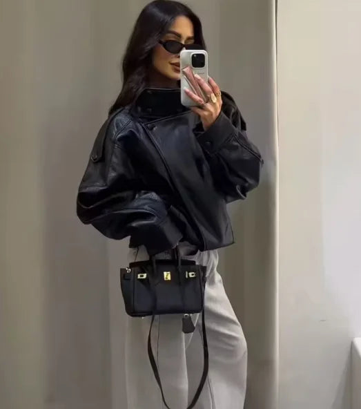 Veste femme automne 2025 nouveau noir à manches longues galets Faux cuir veste moto Style personnalité mode