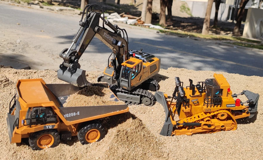 Pelle télécommandée 4WD, camion à benne basculante en alliage 4x4, Bulldozer, modèle Radio, voiture RC, véhicule de Construction, jouet, cadeaux pour enfants