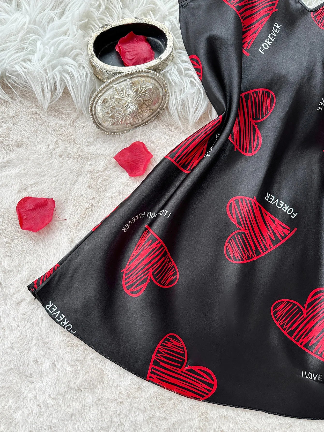 Valentine's Day Red Lips Print Satin Nightgown, V-Neck Backless Mini Night Dress, Women's Sleepwear