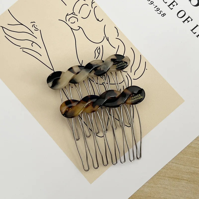 Peigne pince à cheveux torsadé mode — élégant, côté, épingle, fille, accessoires