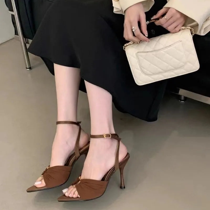 Sandales à Talons Super Hauts Femme — Glamour & Élégance