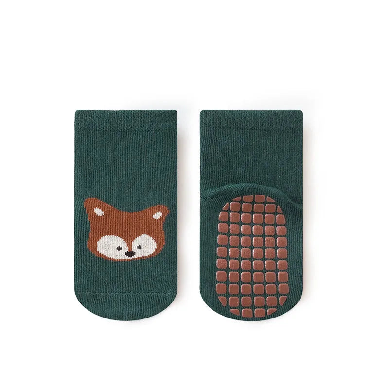6 paires de chaussettes antidérapantes pour enfants, chaussettes de sol confortables à motif de renard et d'ours de dessin animé mignon pour garçons et filles