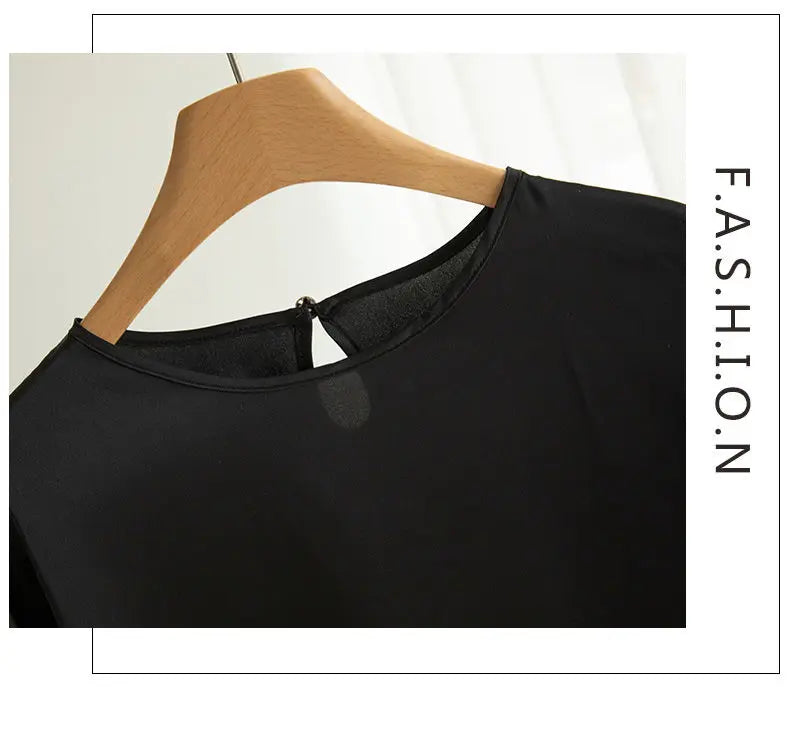 Nouveauté 2026 – T-shirt basique en satin de soie à manches courtes pour femme, col rond, coupe décontractée et légère, chemisier ample pour femme