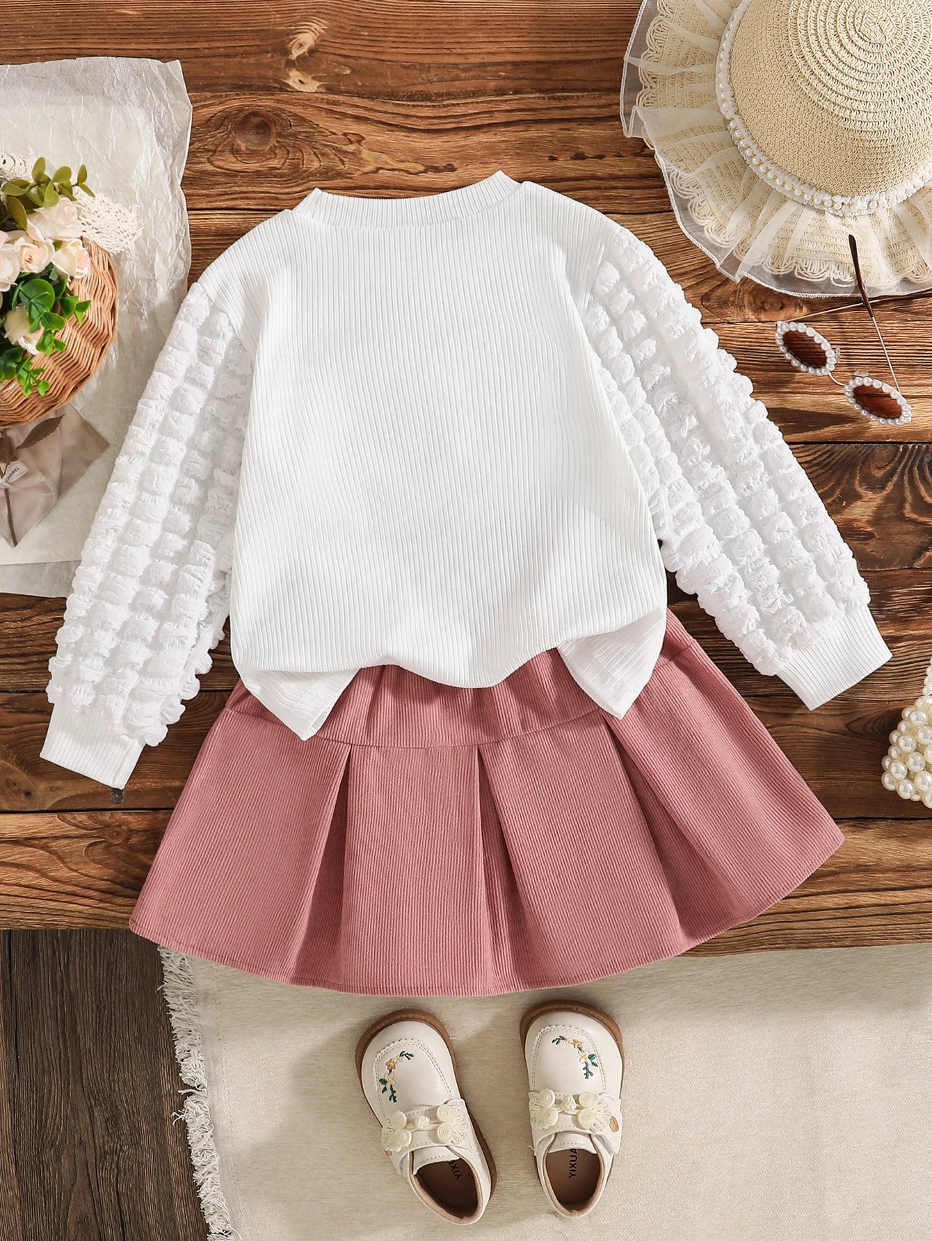 Ensemble 2 pièces pour filles — haut manches lanternes col rond motif cœur, jupe rose à nœud, printemps automne