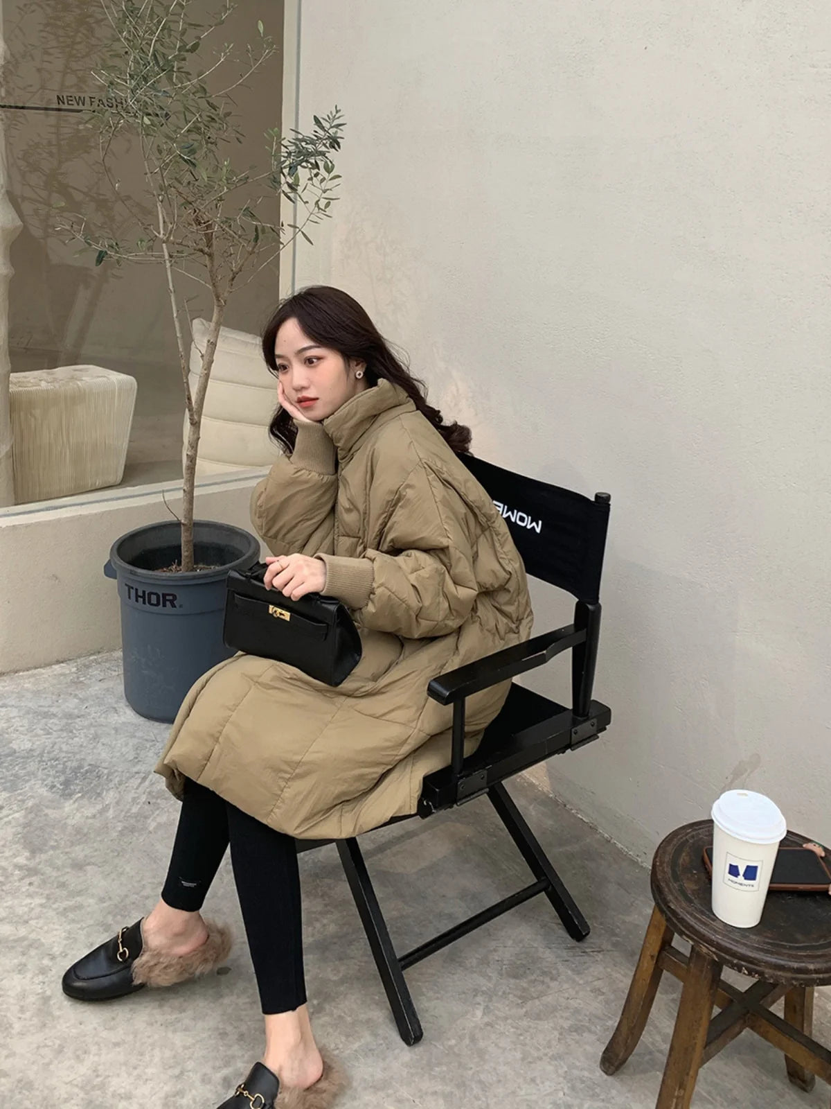 Abrigo de invierno de algodón casual para mujer, ajuste holgado coreano, longitud media, estilo Hong Kong, ropa exterior de moda