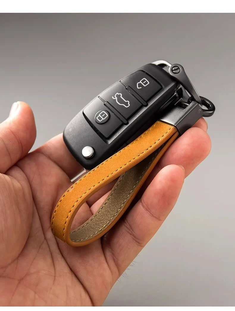 Porte-clés pour hommes et femmes, pendentifs de clé de voiture en cuir de vache avec couche supérieure, porte-clés en cuir véritable, cadeaux d'affaires