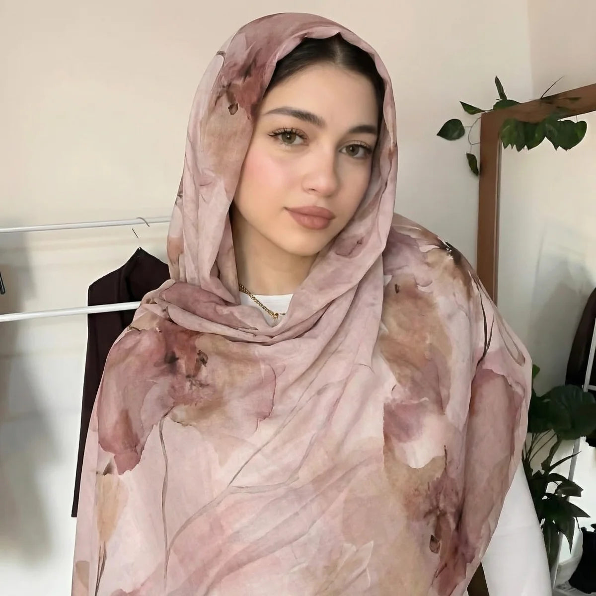 Nouveaux hijabs imprimés au design moderne, foulards pour femmes en aquarelle de qualité supérieure, écharpes douces, châles adaptés aux accessoires quotidiens pour abaya, voiles pour femmes