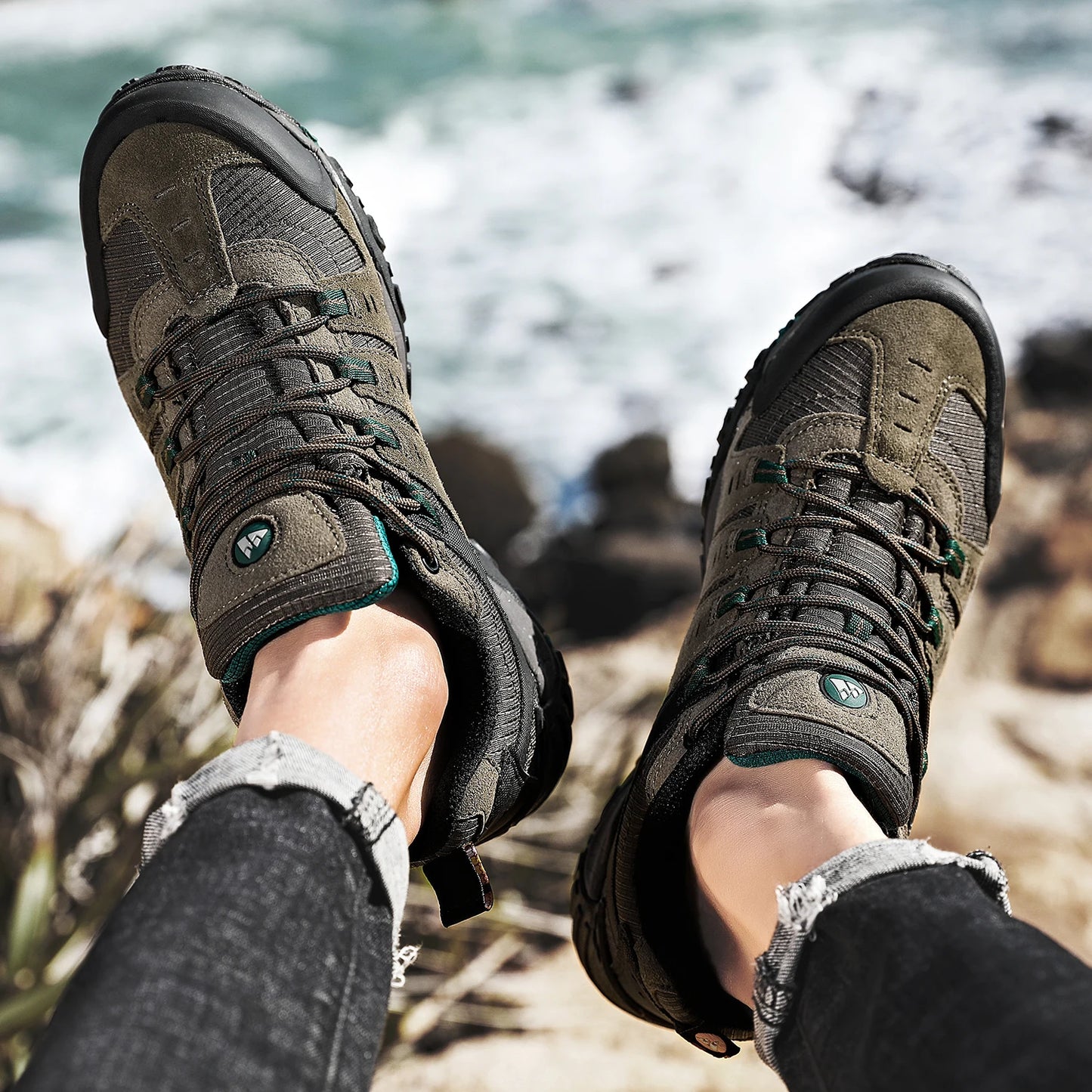 HIKEUP chaussures de randonnée pour hommes chaussures d'extérieur en daim et cuir résistant à l'usure hommes Trekking marche chasse baskets tactiques