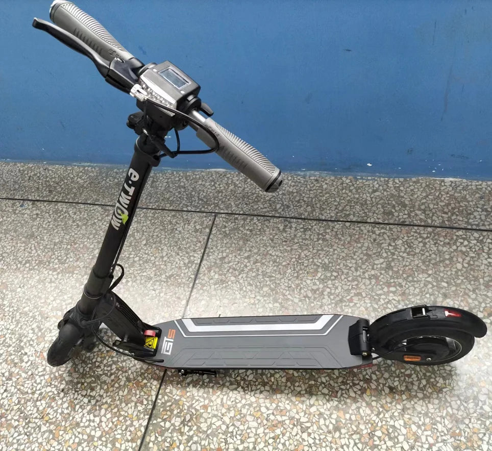 E-twow - Rod Version sporty electric scooter, 700W, 48V, 10.5 Ah, 46km/h speed, original