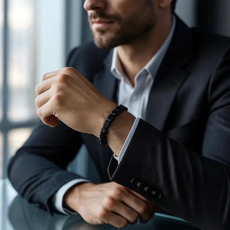 Bracelet en hématite — équilibre énergétique, clarté mentale, confiance, concentration