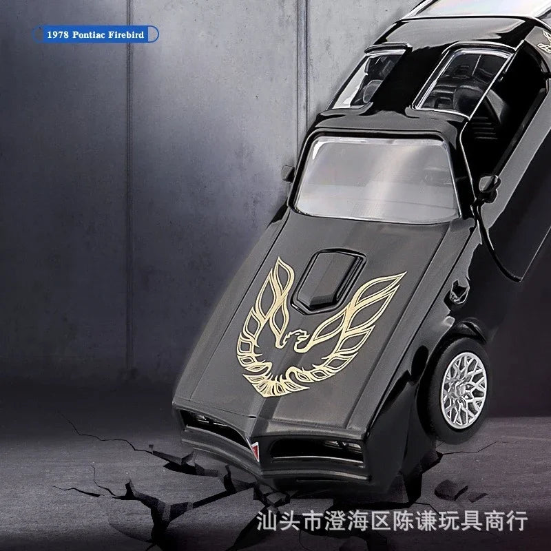 Simulación 1:36 Pontiac Firebird aleación coche deportivo modelo fundido a presión vehículos de juguete de metal para niños colección de coches en miniatura