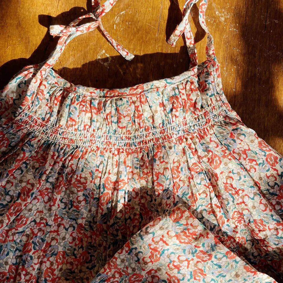 Robes d'été en coton pour bébés filles 2026 — débardeurs à imprimé floral, t-shirts, shorts, ensembles enfants