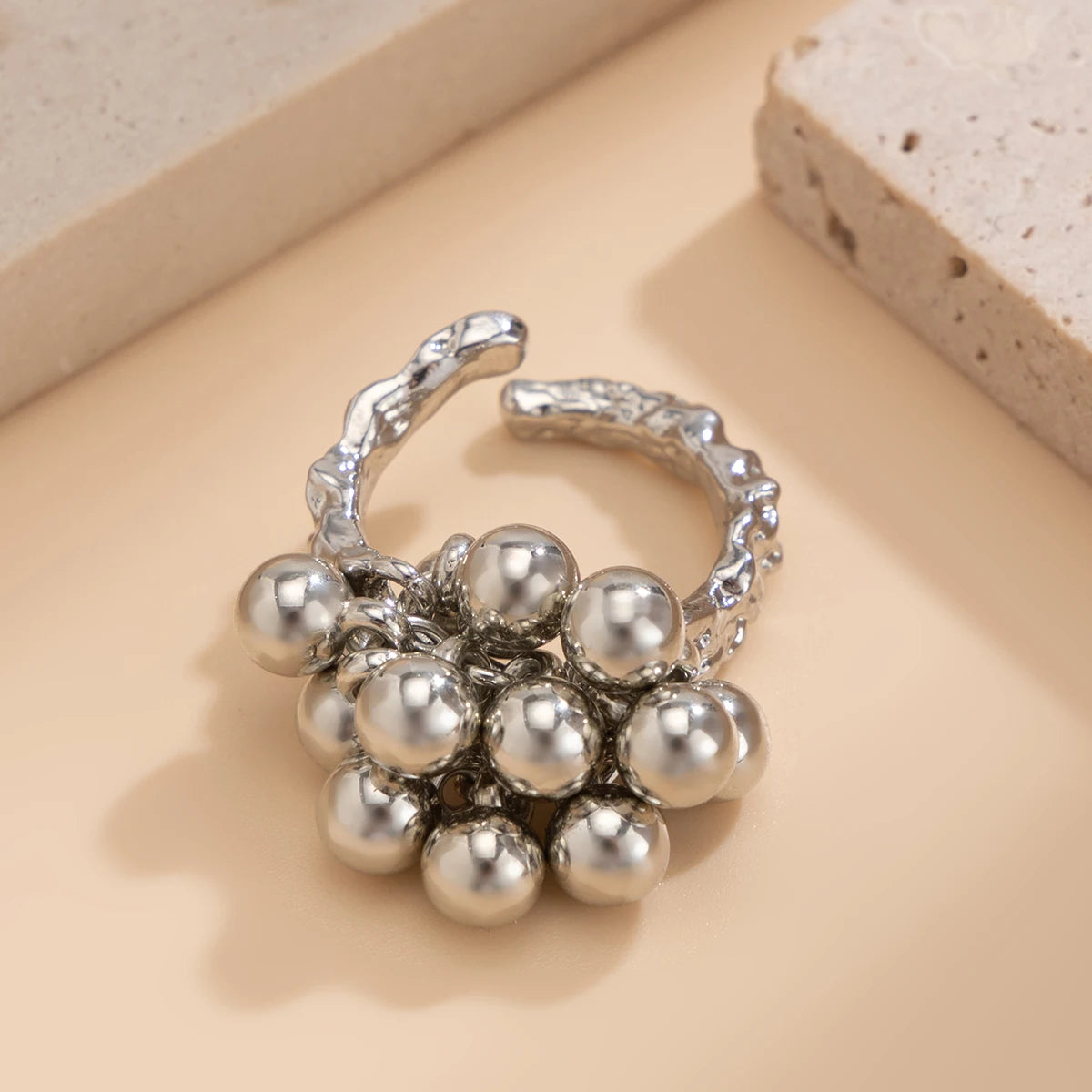 Bague Punk Hip-Hop Petite Boule Ouverte — Métal Tendance Cadeau 2026