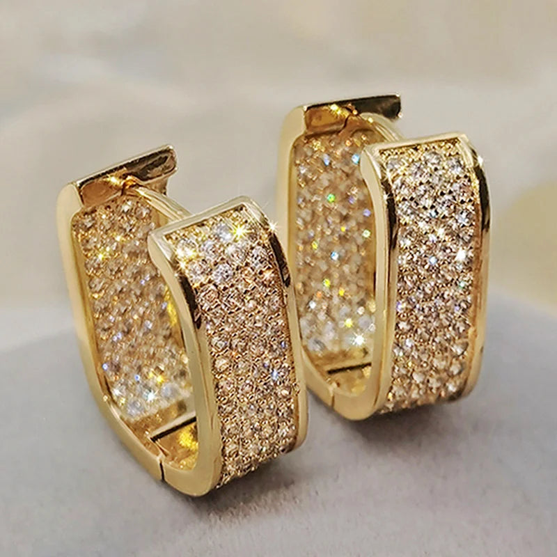 Huitan Bling Bling CZ Earrings for Women Luxury Gold/Silver Color Fashion Contracted Lady Earrings Drop Shipping Jewelry