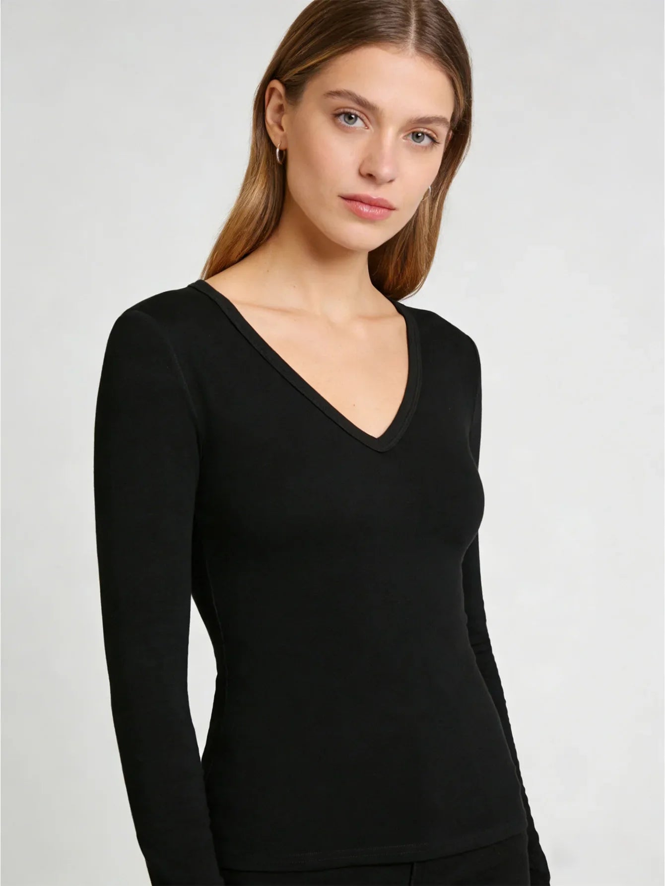 2026 nouveau T-shirt à manches longues de couleur unie, avec un design texturé, une texture douce et une apparence à la mode
