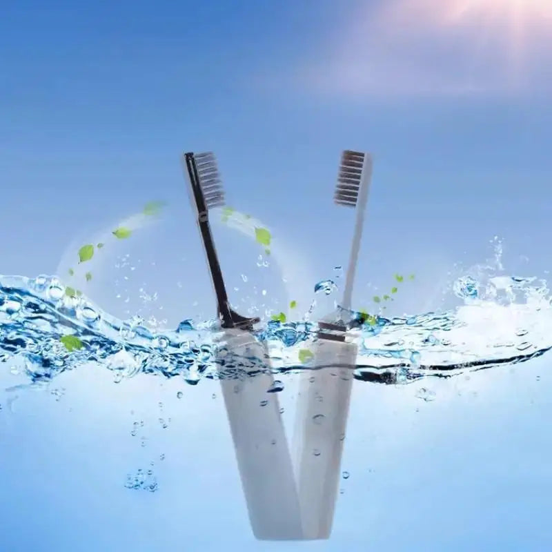Brosse à dents pliante au charbon de bois compacte portable, parfaite pour le voyage, le camping et la randonnée, facile à prendre et efficace