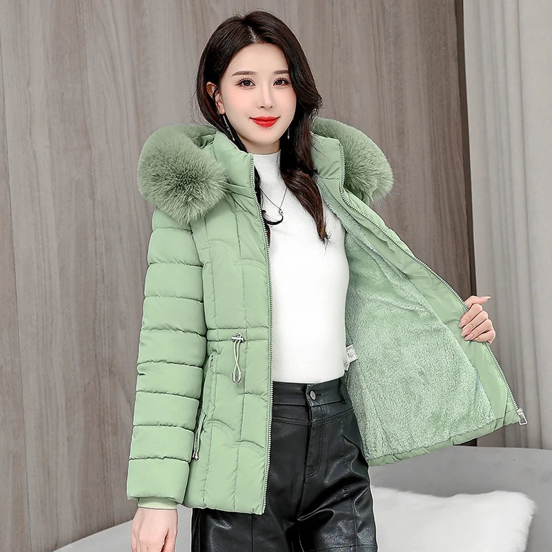 Doudoune femmes Parkas hiver 2025 — chaud, coton rembourré, manteau court à capuche