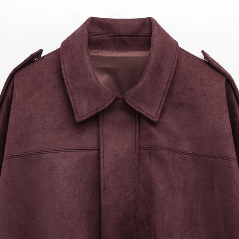Veste bomber femme en daim — revers, fermeture éclair, manches longues, recadrée, 2025