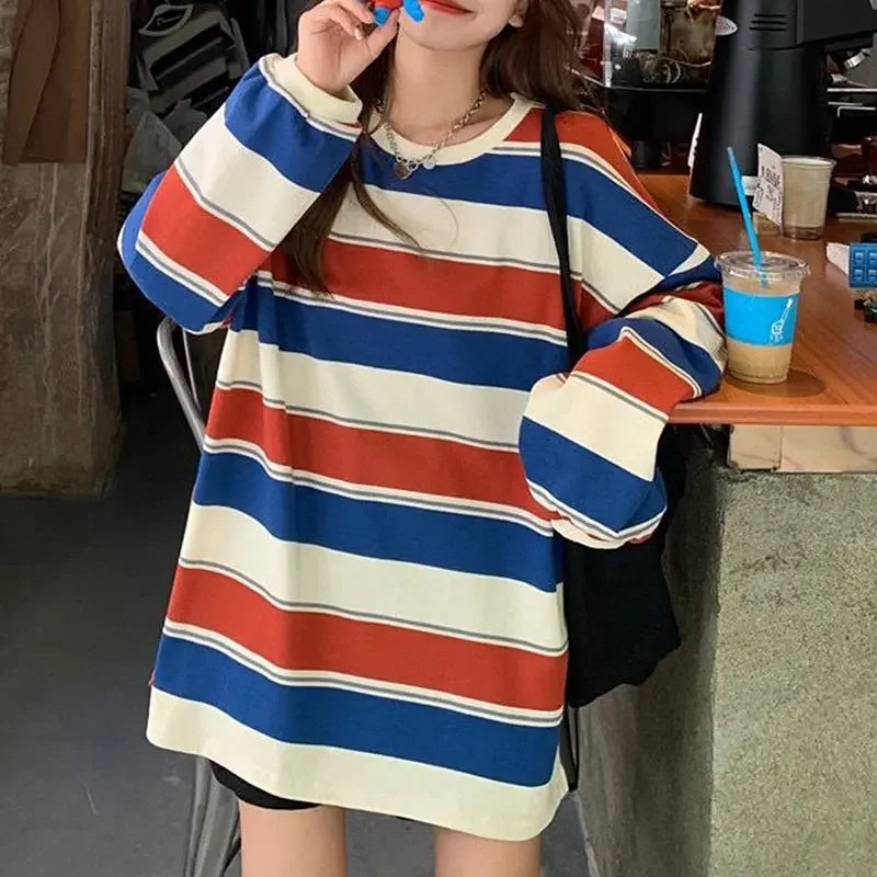 T-shirts pour femmes, vêtements féminins, sweat-shirt Y2K, mode quatre saisons 2026, tee-shirt à manches longues ample, t-shirt graphique rayé pour couple