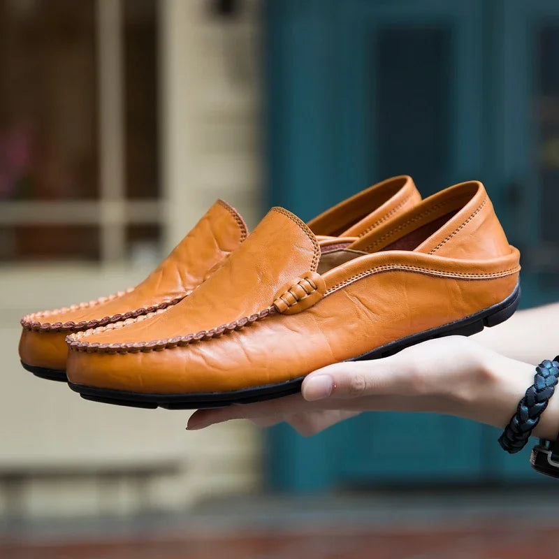 Men's Casual Genuine Leather Shoes Men's Loafers Designer Slip-on Boat Shoes High Quality Chaussure Homme Big Size 37-47
