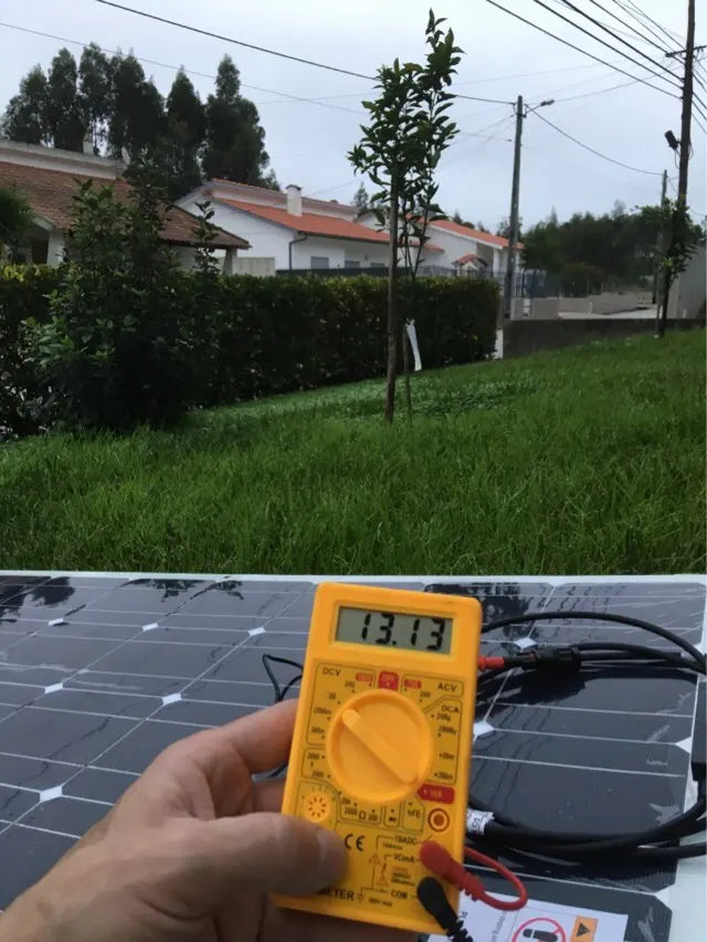 Panneau solaire souple 120W 12V monocristallin — semi-flexible, camping-car, van, bateaux, surfaces inégales