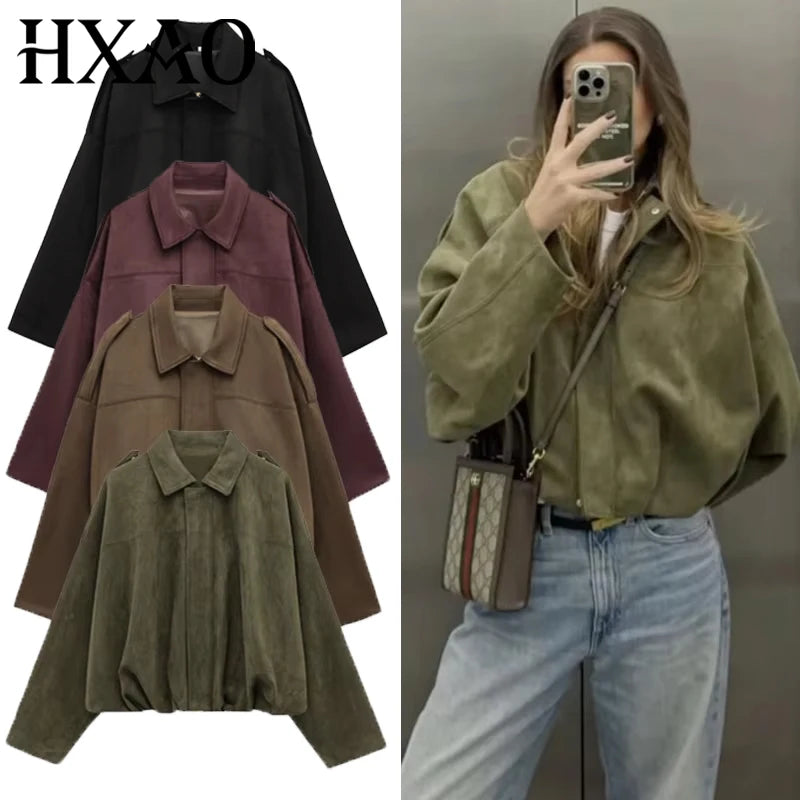 Veste bomber femme en daim — revers, fermeture éclair, manches longues, recadrée, 2025