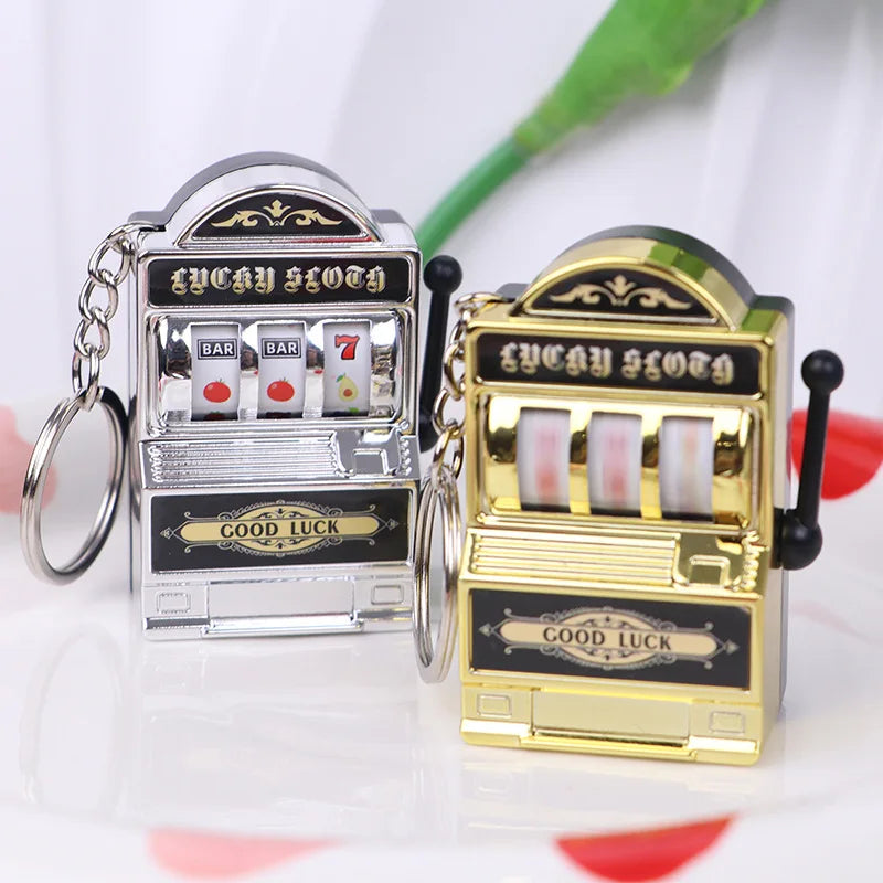 Porte-clés Machine à fentes de fruits, porte-bonheur Jackpot, Mini pendentif de Casino, breloque de sac, cadeaux de nouveauté pour enfants et adultes