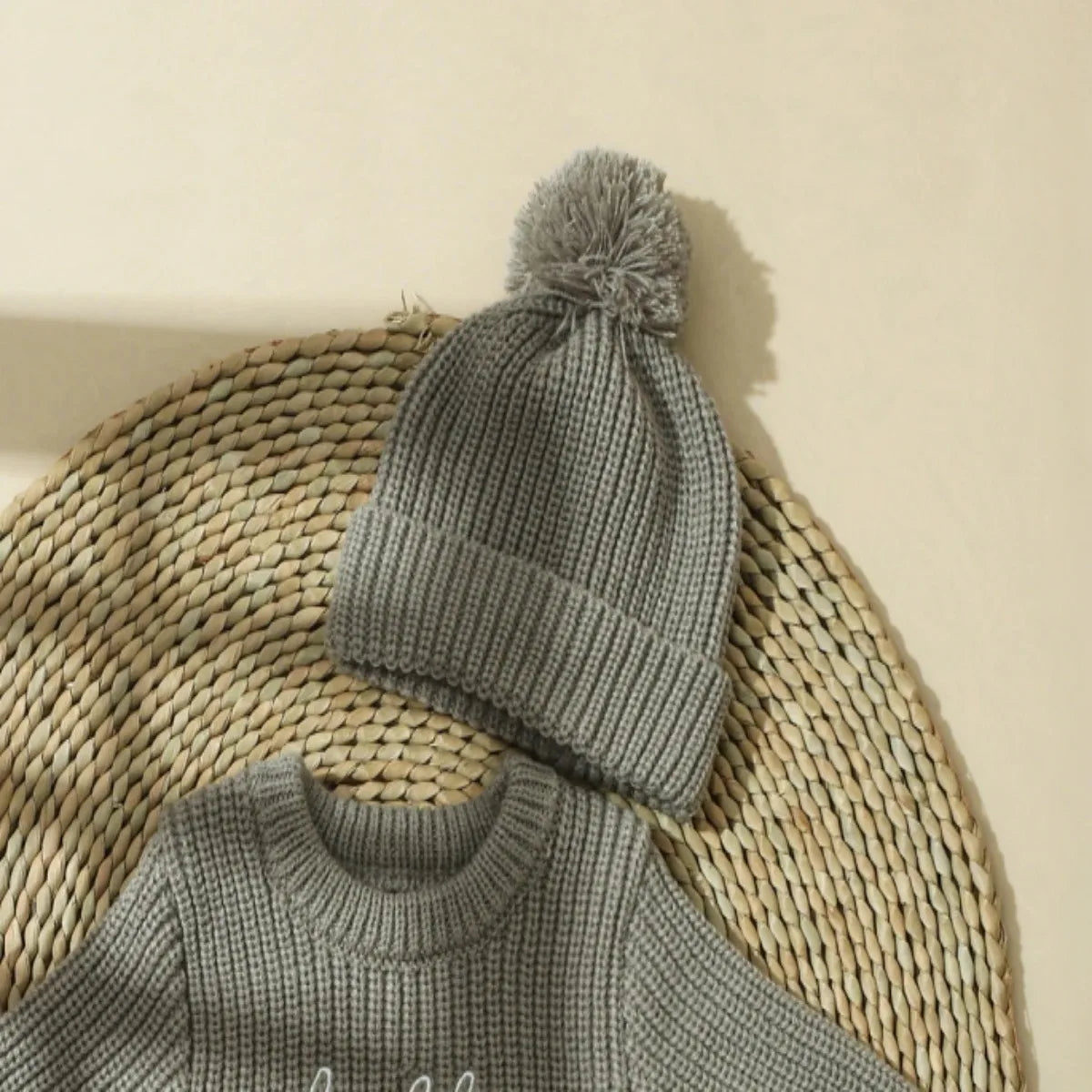Barboteuse tricotée pour nouveau-né — chapeau à pompon, pull bébé garçon et fille, séance photo HD (v5)