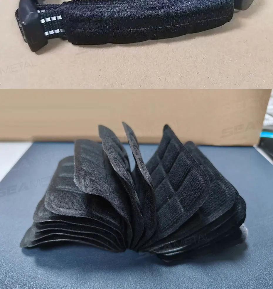Casque moto — mentonière, mousse, coussinets de rembourrage, vélo, moto, course