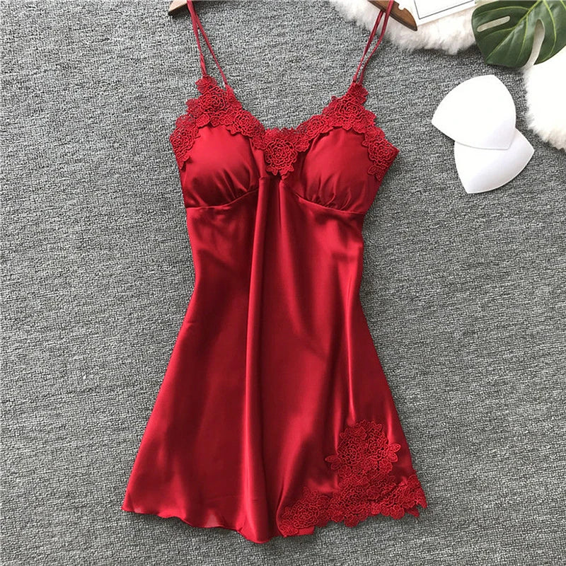 Pyjama Soie Glacée Femme Col Licou — Chemise Nuit Satin Service Maison