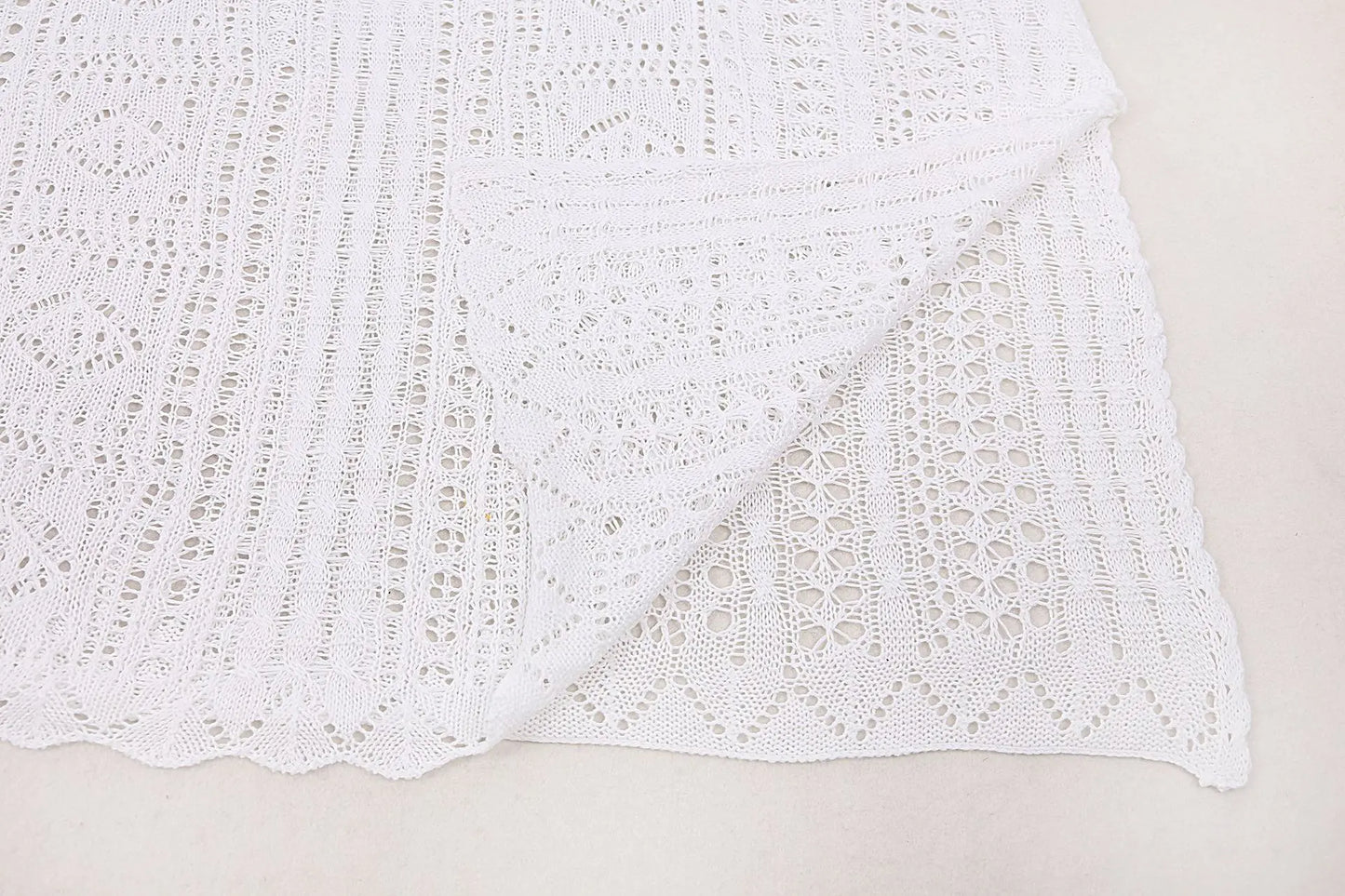 2025 Vestido de ganchillo blanco de punto para playa, túnica larga, pareos, cobertores de bikini, vestido de playa, ropa de playa