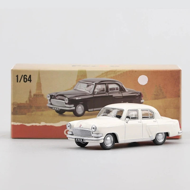 Modèle de voiture classique 1:64 en alliage — ornement, souvenir, collection, cadeau de loisirs (v5)