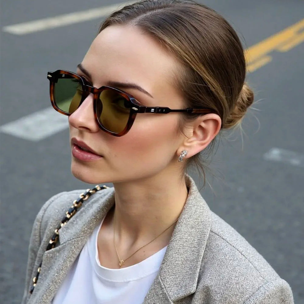 2025 Sunglasses Men Vintage Sunglasses Women Retro Fashion Glasses Holiday Luxury Woman Sunglasses Gafas De Sol Hombre