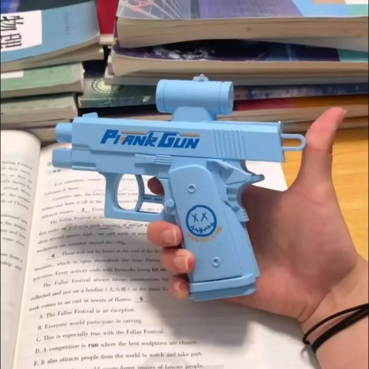 Pistolet à eau inverse Double face drôle-jouet de farces d'été, Mini pulvérisateur d'eau tactique pour enfants et adultes, combat aquatique de piscine et de plage
