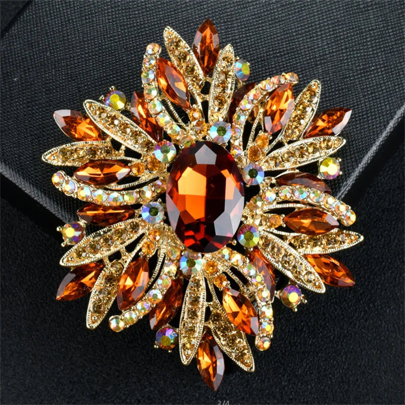 European and American Brooch, Trendy Style, Metal Alloy, Pearl, Rhinestone, Flower, Oil Drop, Corsage for Women