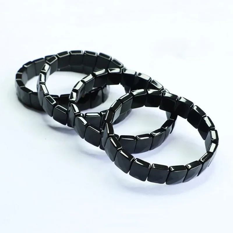 Bracelet en hématite — équilibre énergétique, clarté mentale, confiance, concentration