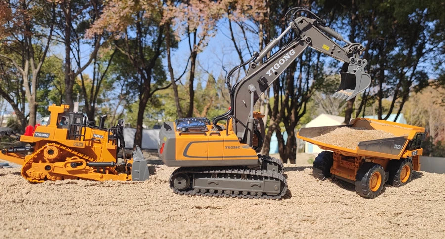 Pelle télécommandée 4WD, camion à benne basculante en alliage 4x4, Bulldozer, modèle Radio, voiture RC, véhicule de Construction, jouet, cadeaux pour enfants
