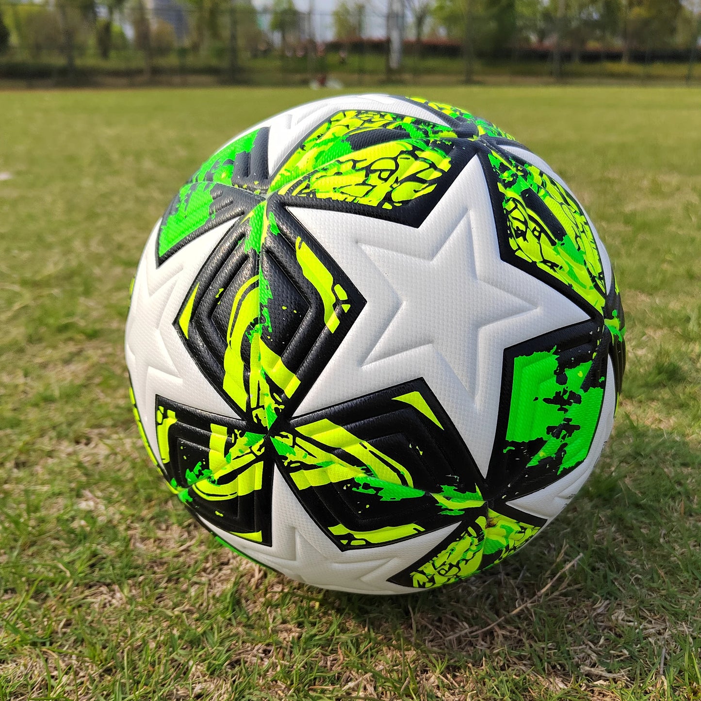 Ballon de Football Taille Officielle 4/5 PU — Sans Couture Match Extérieur