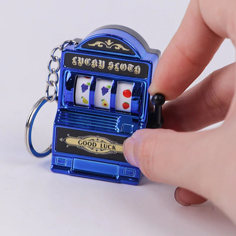 Porte-clés Machine à fentes de fruits, porte-bonheur Jackpot, Mini pendentif de Casino, breloque de sac, cadeaux de nouveauté pour enfants et adultes
