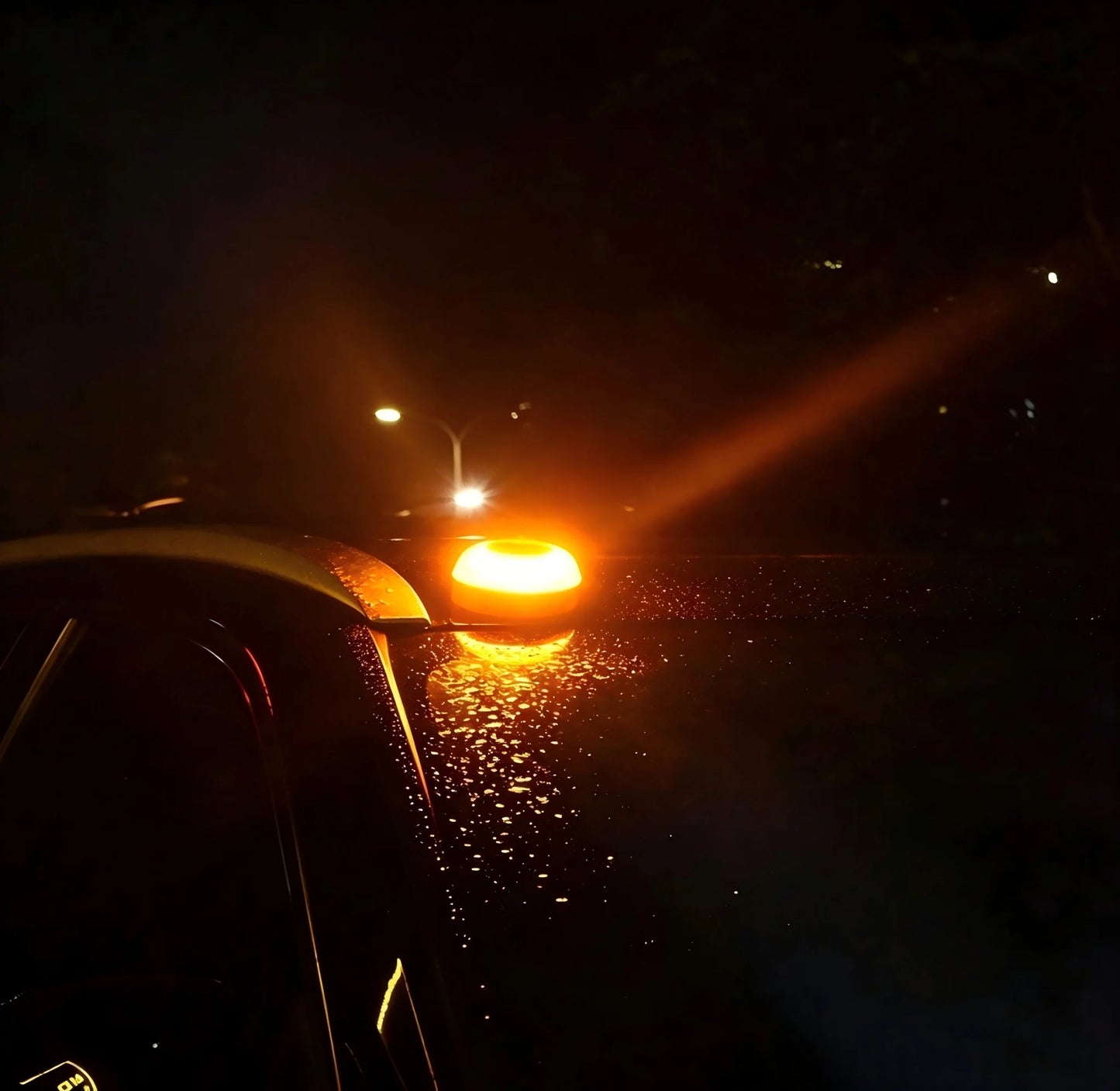 Lumière d'urgence LED pour voiture, clignotant, stroboscope à Induction magnétique, avertissement Portable, accessoire de sécurité pour accidents routiers, 1/2/3/4 pièces